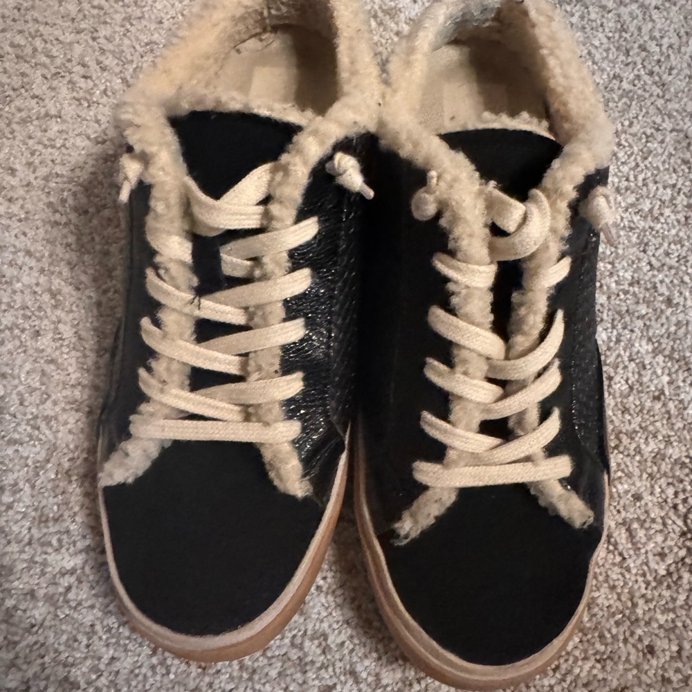 Dolce Vita Black and Cream Fuzzy Sneakers